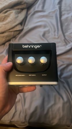 Mic and Behringer U-PHORIA UM2 Audiophile Bundle