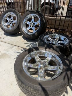 Ford lightning chrome wheels