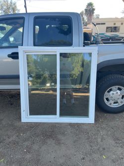 vinyl dual pane window