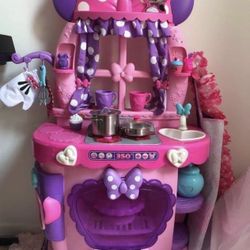 Minnie kitchen play set With Sounds And Other Features 