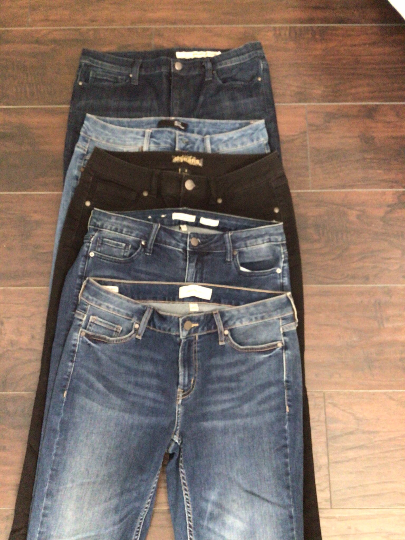 Size 8. 7 Pairs Jeans Women’s
