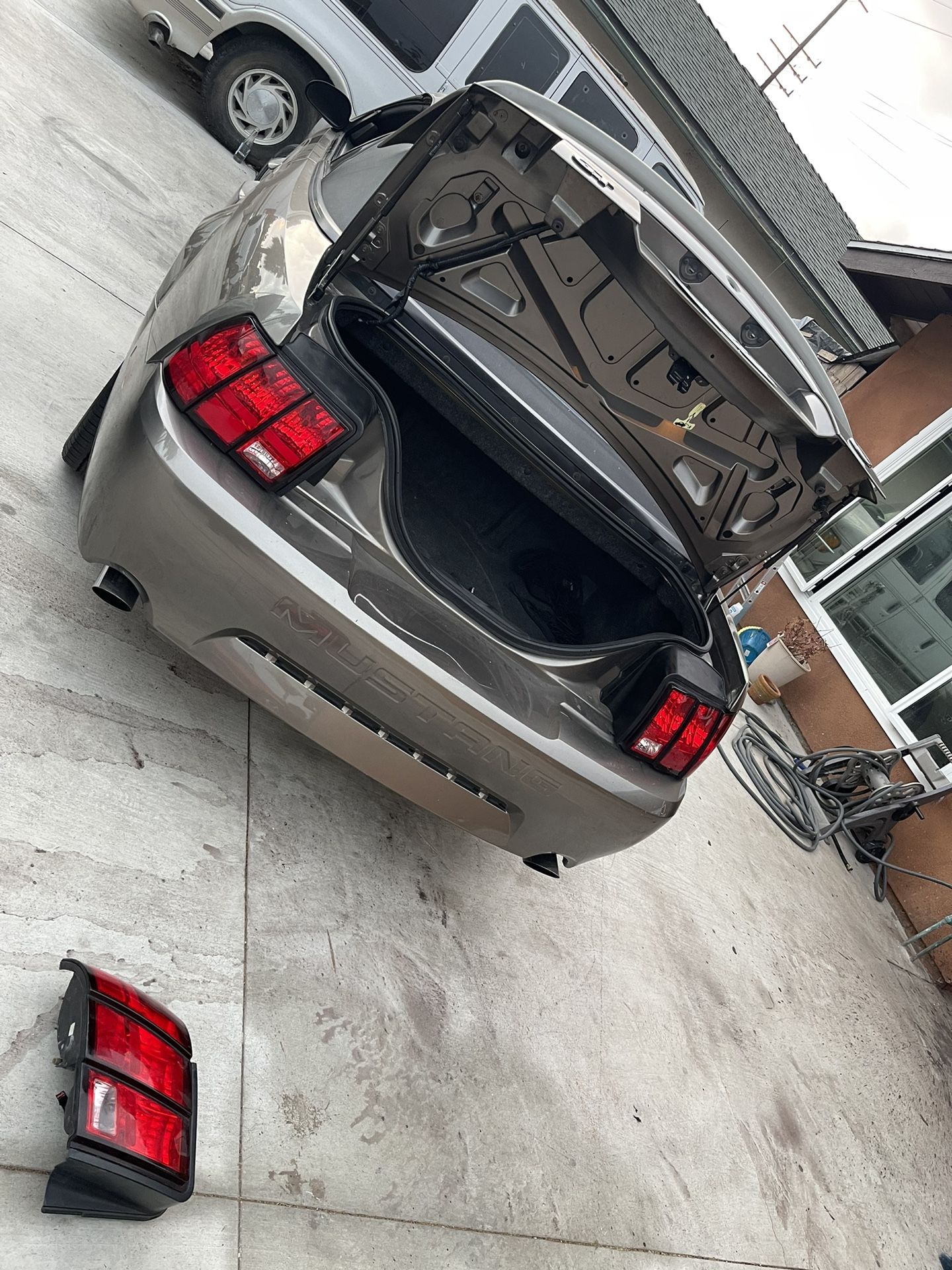 mustang gt tail lights