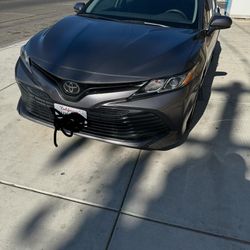 2018 Toyota Camry le