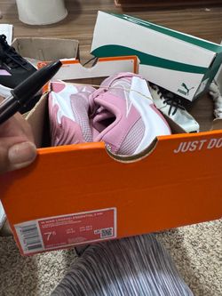 Nike Legend Essential 3 NN Women's Sneakers Size 7.5