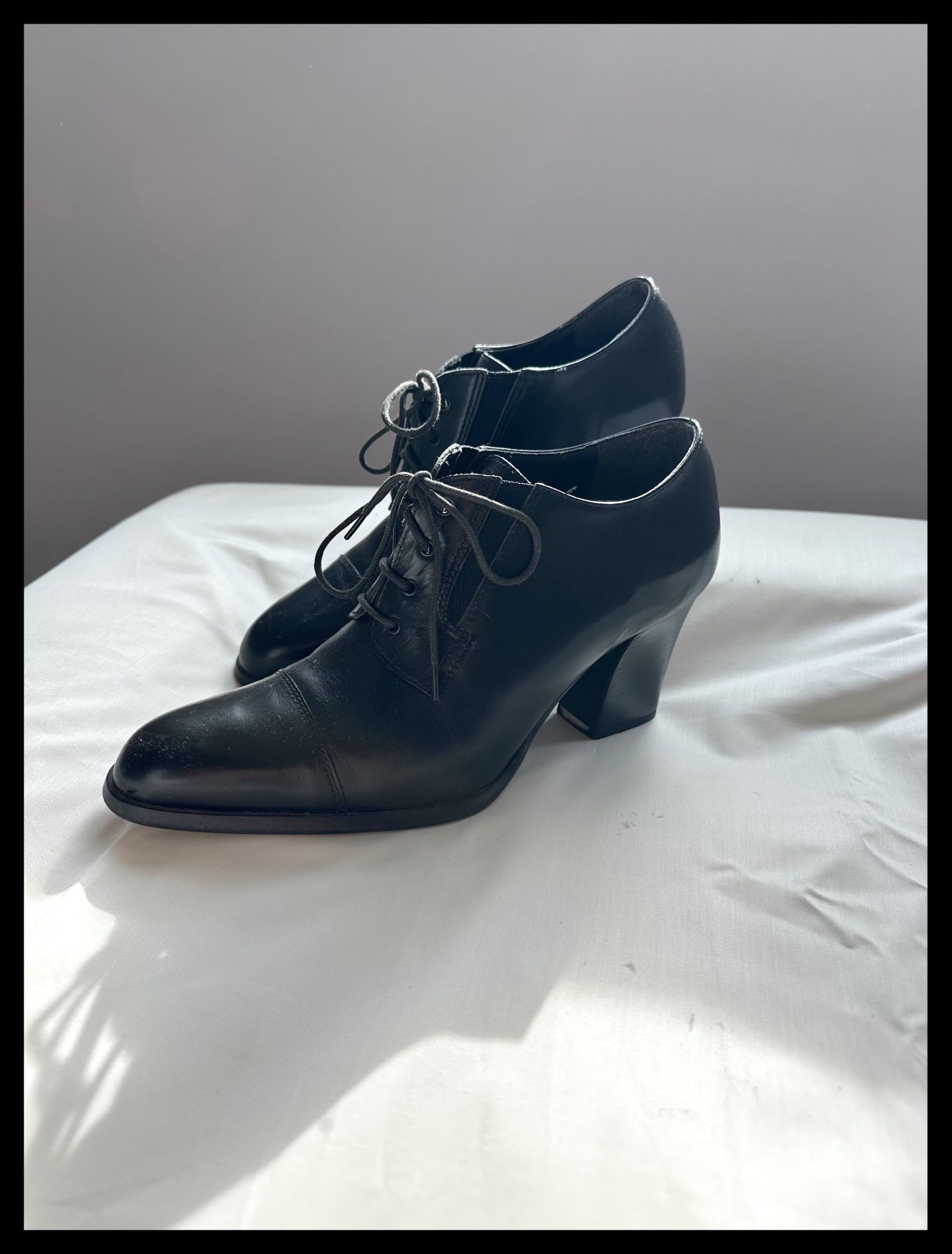 Bandolino Ernesta Vintage Oxford Lace Up Booties