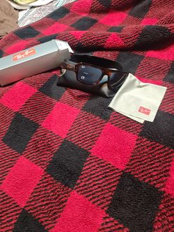 Ray ban