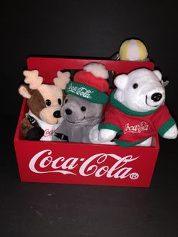 Coca Cola 1998 Six Pack Coca Cola Beanies with Crate Mint Condition 8 1/2” by 7 1/2”