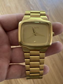 Nixon  Watch 