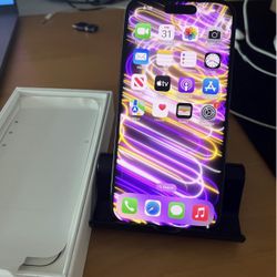 iPhone 15 Pro 256GB Black Carrier Unlocked