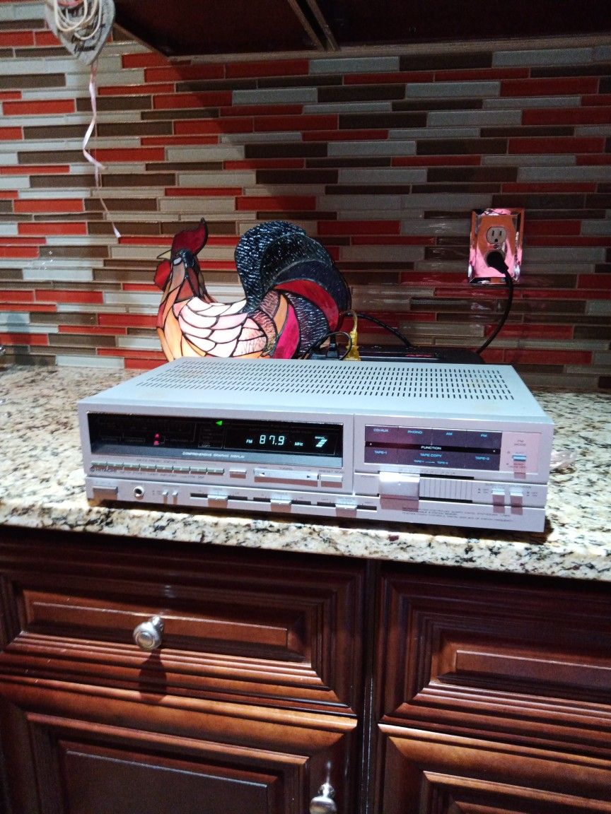 HITACHI  HTA-35F  STEREO TUNER AMPLIFIER 