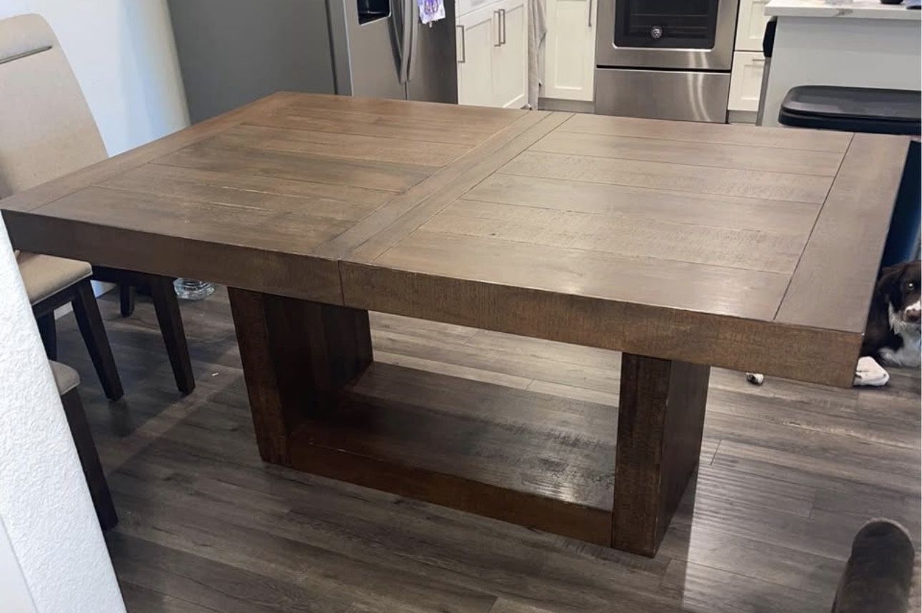 Dining Table and Chairs 