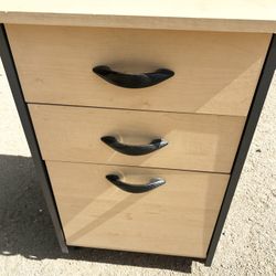 SMALL THREE DRAWER FILE CABINET 47TH AVE. AND DOBBINS IN LAVEEN