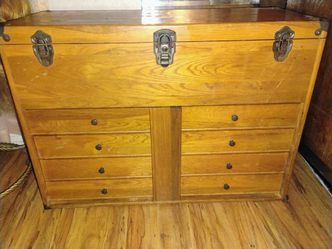 Antique Machinest Toolbox
