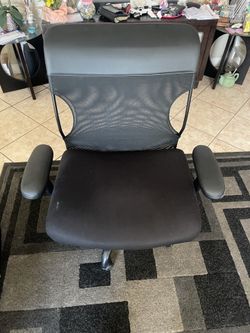 Computer chair