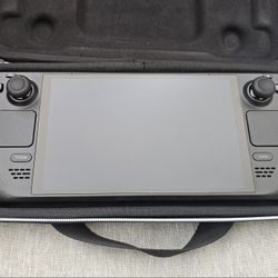 STEAM DECK 1TB + DOCKING STATION AND USBC CHARGER BRAND NEW CONDITION 