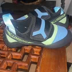 Climbing Shoes 9W