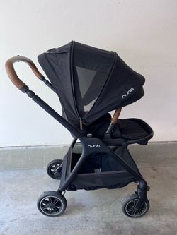 Nuna Triv Stroller, Black Caviar