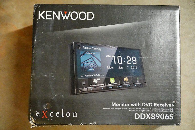 Kenwood Monitor With DVD Receiver 