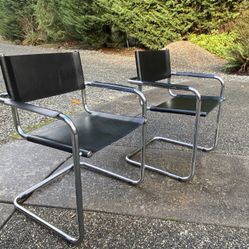 MCM Mart Stam Bauhaus cantilever armchairs