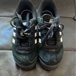 Kids Adidas 12