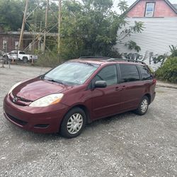 2008 Toyota Sienna