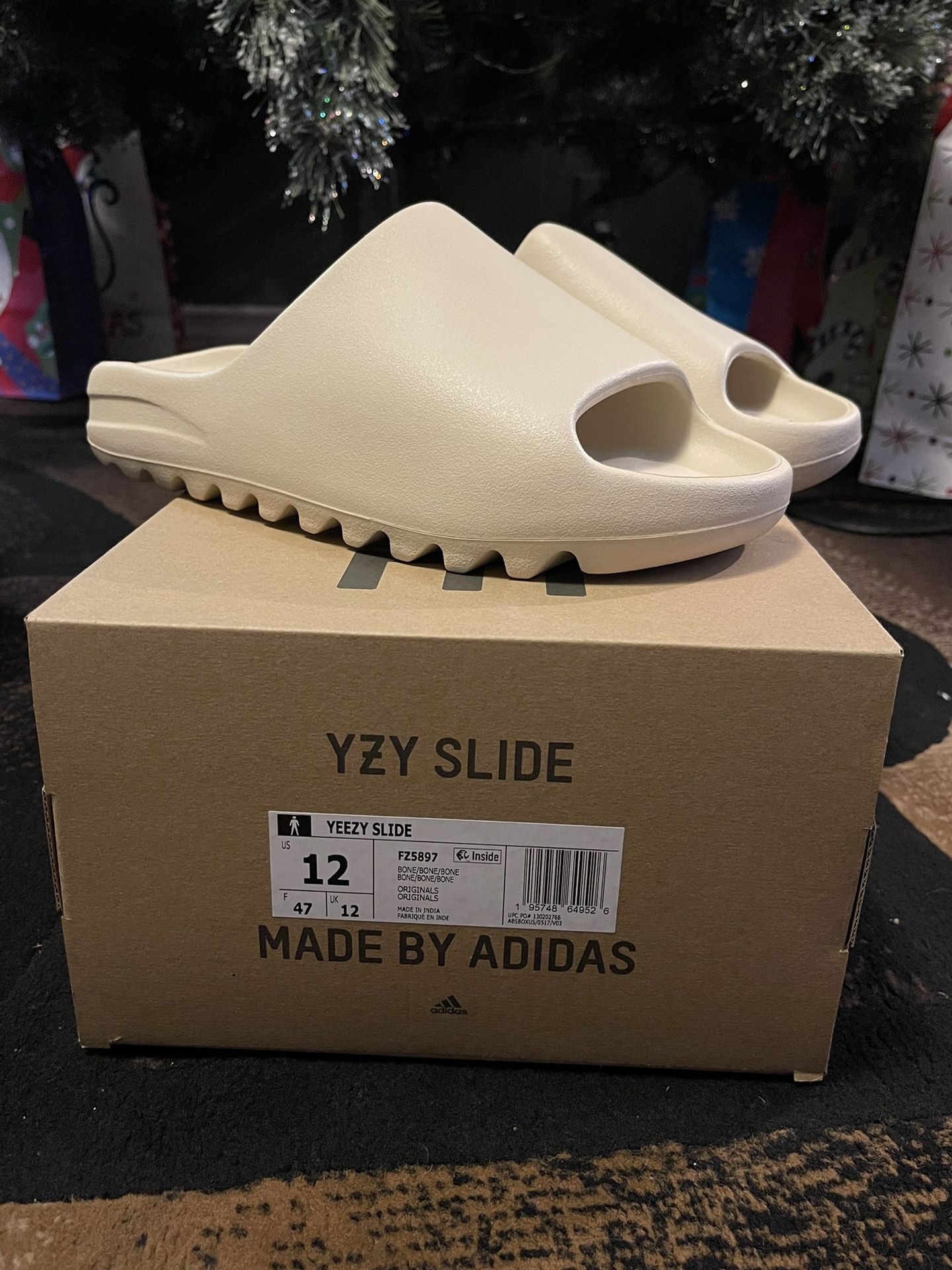 Adidas Yeezy Slide “Bone” Size 12