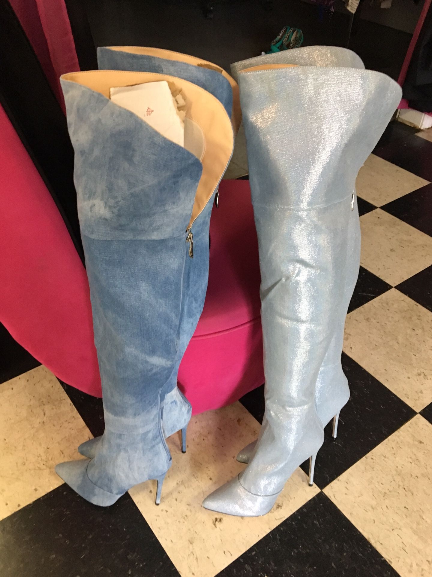 Ladies boots