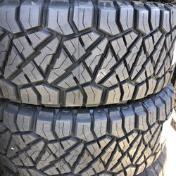 35x12.50R17   NITTO RIDGE TIRES