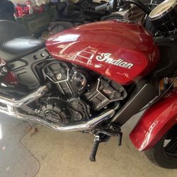 2016 Motorcycle Indian Red Bike 999cc