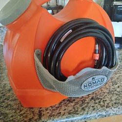 NOMAD. H2O To Go, 
12 VDC Portable Pressure Washer. (New)