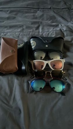 RAYBANs