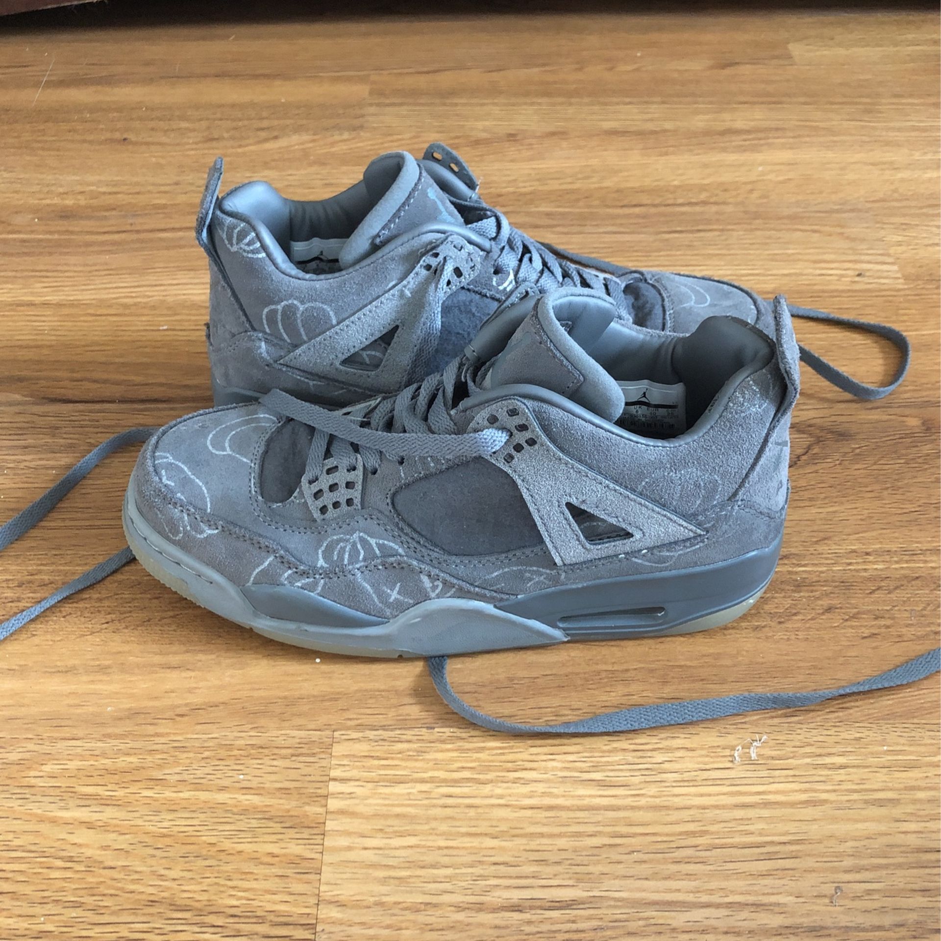 KAWS Air Jordan 4, Size 7
