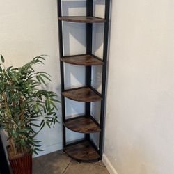Corner Stacked Shelf