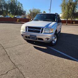 2004 Ford Explorer
