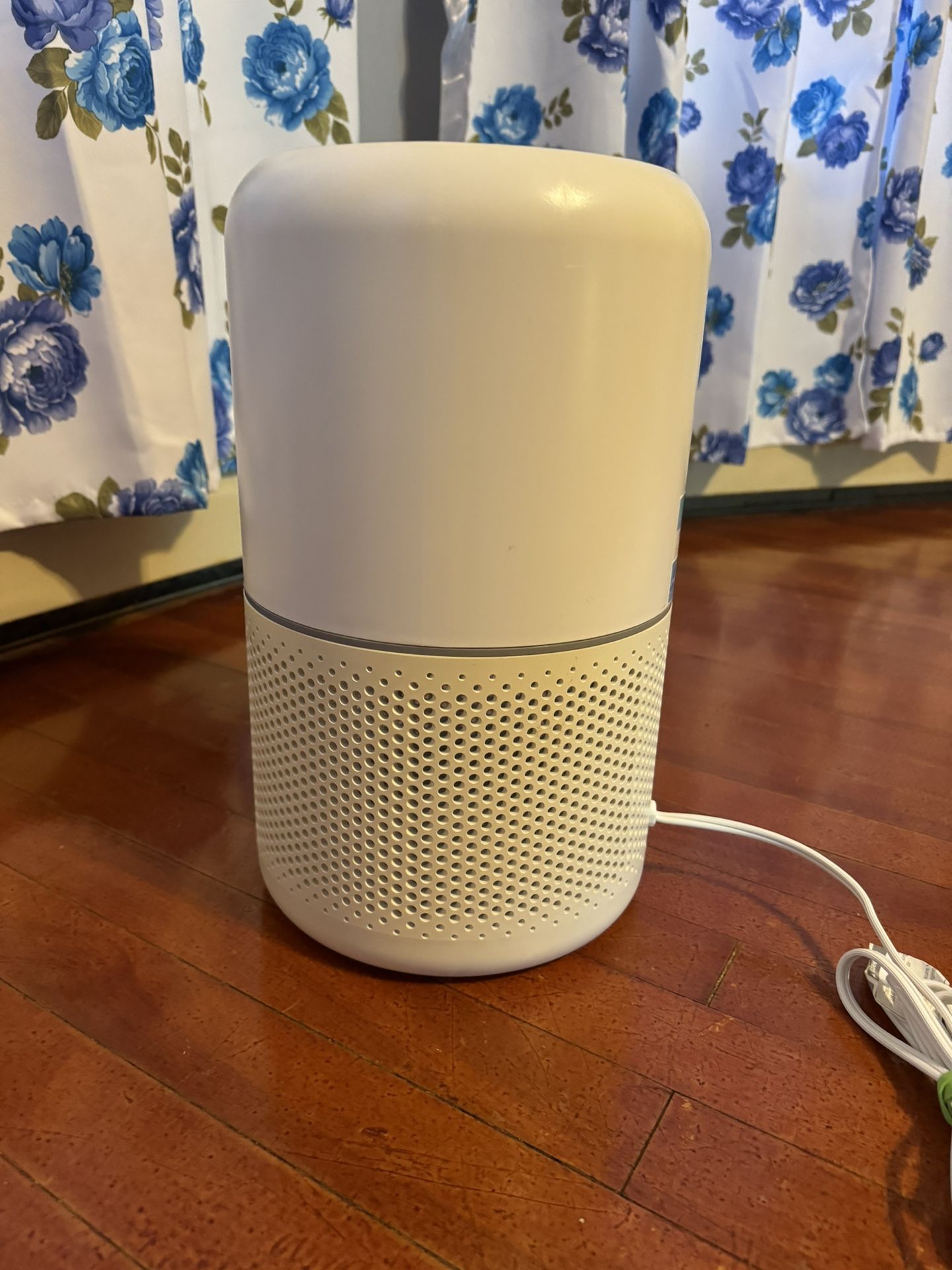 Like New Air Purifier