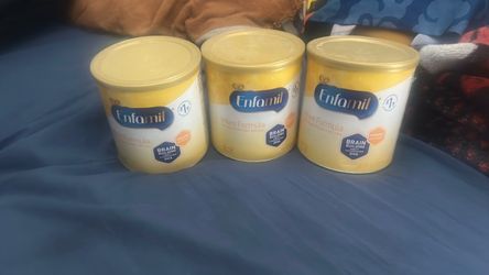 Enfamil Infant Formula Cans – Lot of 3
