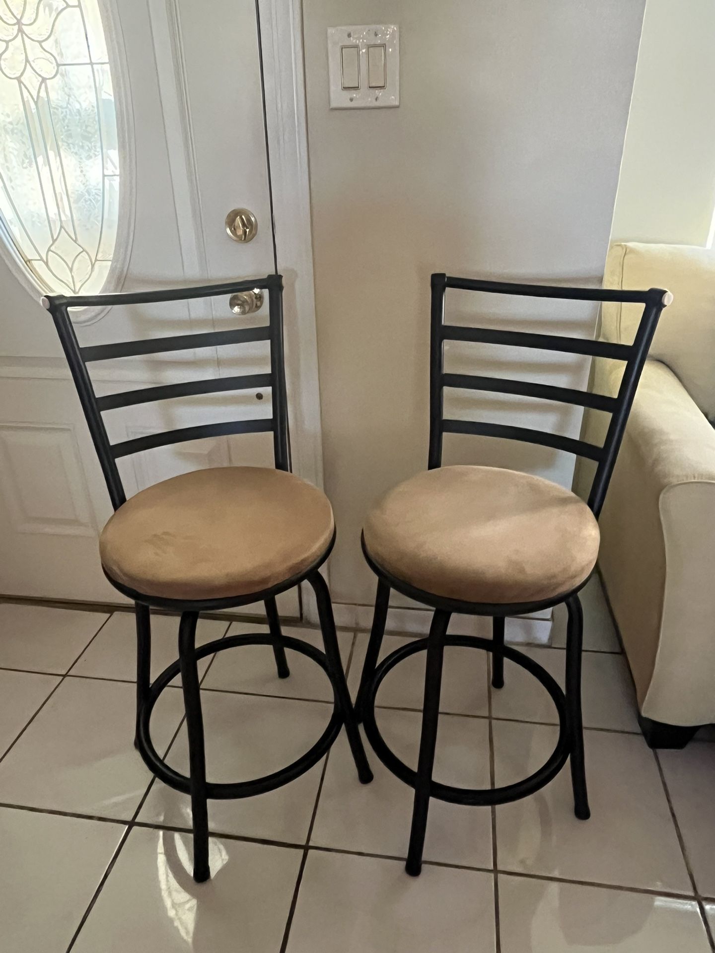 Bar Stools 