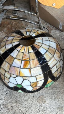 Tiffany style lamp shade.