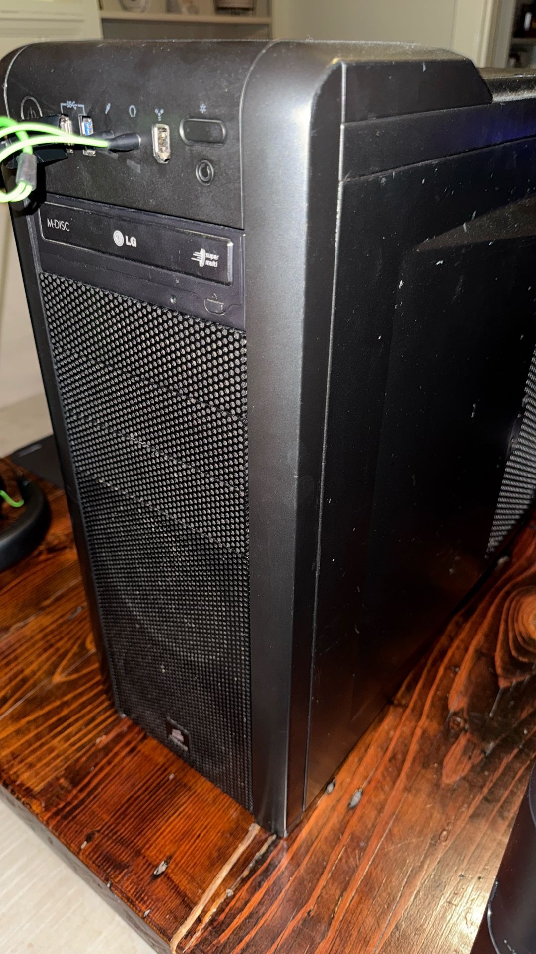 Gaming PC i9 9900KF RTX 2080 Super 16GB RAM 500GB Nvme 1TB