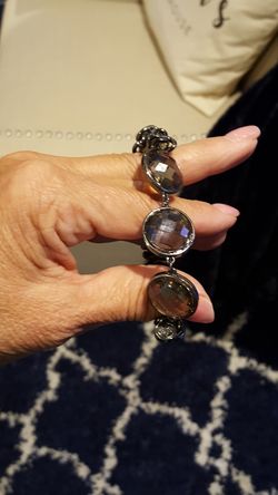 Stone stretch bracelet