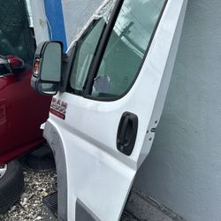2022 Ram Promaster Left Front Door 