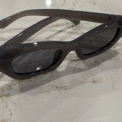 Women’s Sunglasses Off White Black
