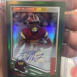 Terry McLaurin – Washington Commanders Score Autograph Card (Green Parallel)