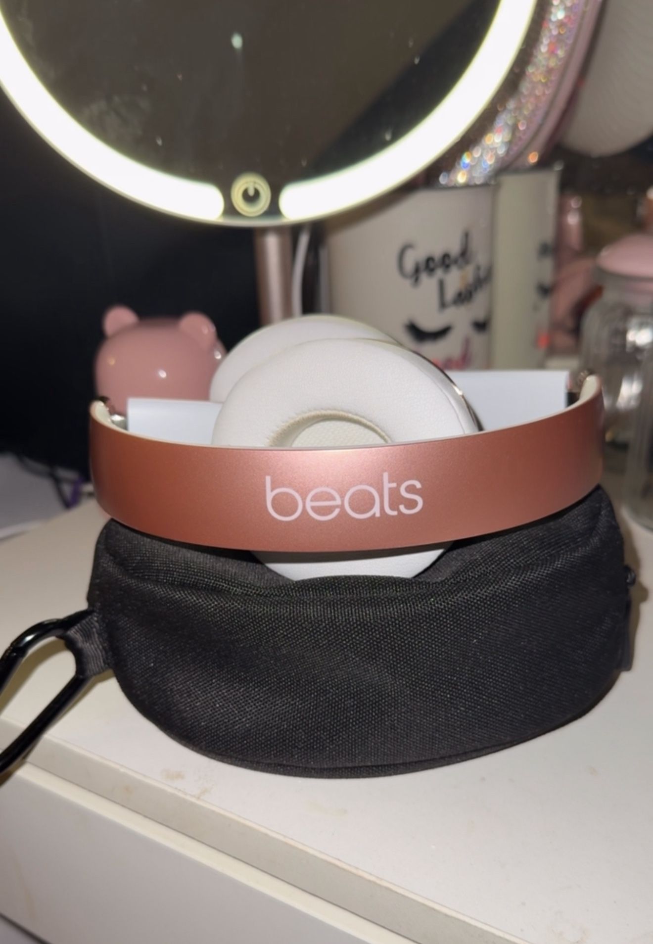 Rose Gold Beats Solo 3