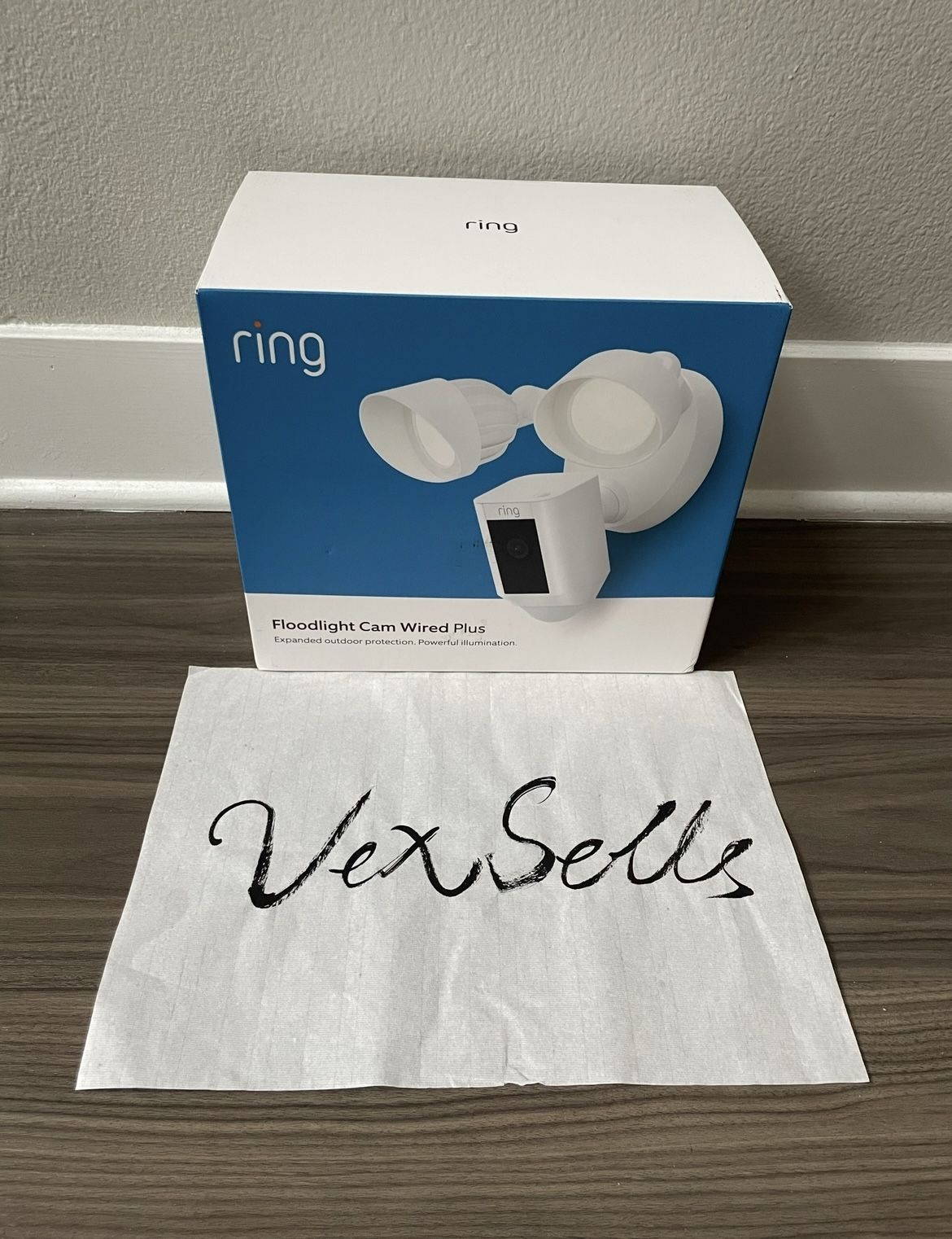 (NEW) Ring Floodlight Cam Wired Plus