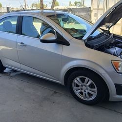 CHEVY CRUZ 