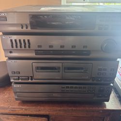 Sony Stereo System 5 Disc CD Player With Cassette Player 