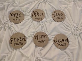 Baby Milestone Markers