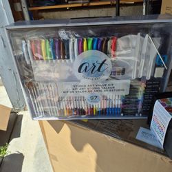 Studio Art Value Kit