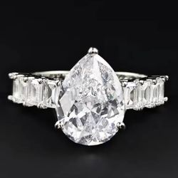Luxurious Ring Faux Silver Square Gemstone Zircon Princess Cut Size 10 - Tribal Jewelry Weddings - Rare Diamond Style For Bride Stylish Cute Zirconia